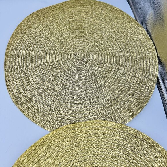 NWT Crate and Barrel Placemats 15" Round Rattan Woven Gold Set of 4 NEW - Picture 3 of 6